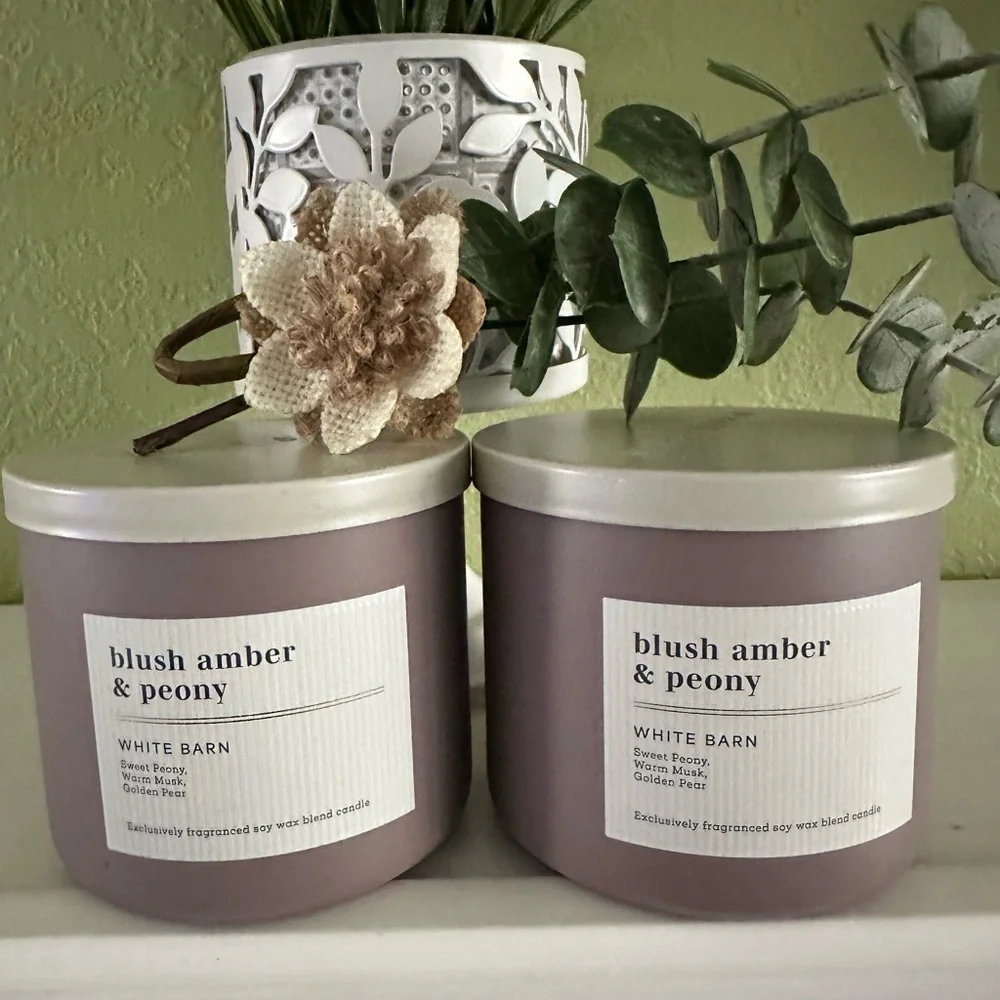 White Barn Blush Amber & Peony Candle Bundle - Purple
